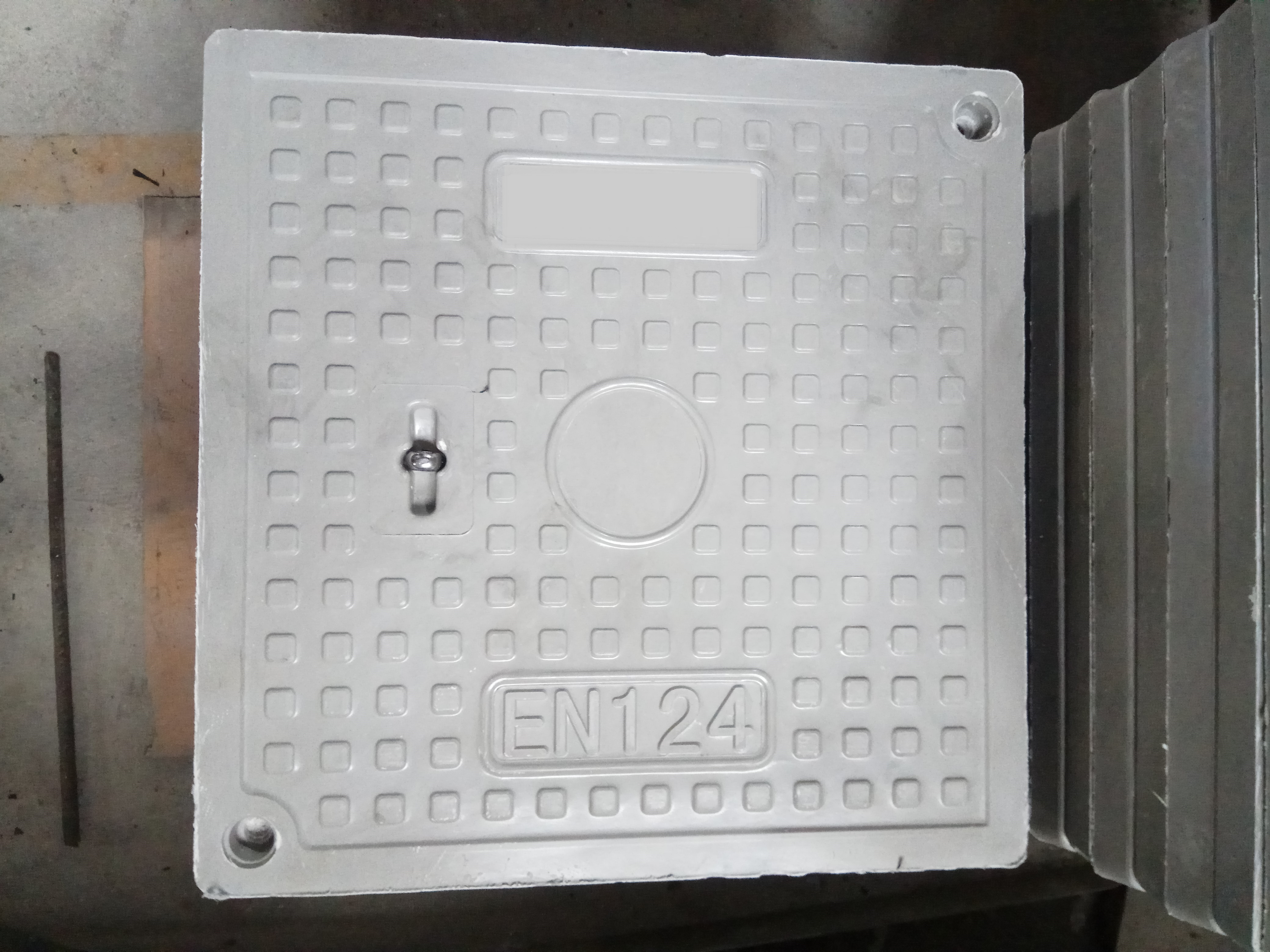  高品質復合樹脂井蓋有哪些突出特點